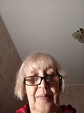 Snapshot of Anatolia5961 chatting on February 5, 2026, 5:06 pm Anatolia5961 online show from February 5, 2026, 5:06 pm