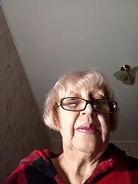 Snapshot of Anatolia5961 chatting on February 14, 2026, 3:53 pm Anatolia5961 online show from February 14, 2026, 3:53 pm