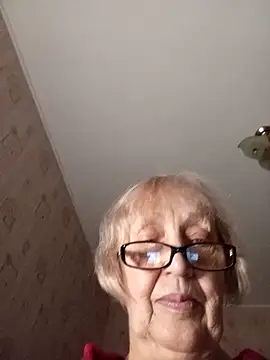 Snapshot of Anatolia5961 chatting on February 16, 2026, 4:47 pm Anatolia5961 online show from February 16, 2026, 4:47 pm