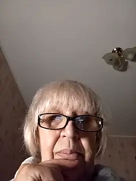 Snapshot of Anatolia5961 chatting on February 24, 2026, 3:32 pm Anatolia5961 online show from February 24, 2026, 3:32 pm