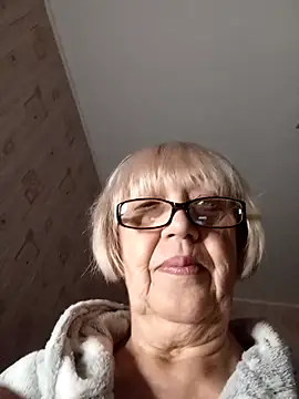 Snapshot of Anatolia5961 chatting on March 1, 2026, 2:13 am Anatolia5961 online show from March 1, 2026, 2:13 am