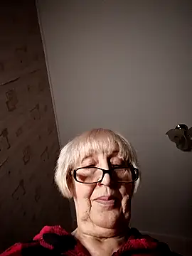 Snapshot of Anatolia5961 chatting on March 14, 2026, 4:12 pm Anatolia5961 online show from March 14, 2026, 4:12 pm