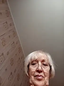 Snapshot of Anatolia5961 chatting on March 25, 2026, 6:41 am Anatolia5961 online show from March 25, 2026, 6:41 am