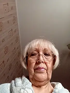 Snapshot of Anatolia5961 chatting on April 9, 2026, 6:19 am Anatolia5961 online show from April 9, 2026, 6:19 am