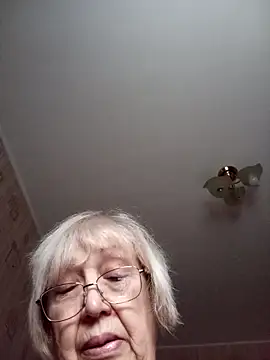 Snapshot of Anatolia5961 chatting on April 15, 2026, 3:35 am Anatolia5961 online show from April 15, 2026, 3:35 am