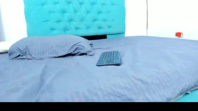 cris dulce online show from November 30, 2025, 7:18 pm