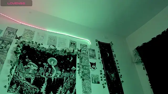 GothKitten666 online show from February 26, 2026, 1:04 am