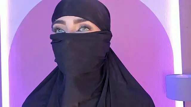 Jasmin hamdan online show from February 17, 2026, 7:09 pm