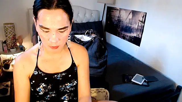 NinaDOM4CUM online show from May 16, 2026, 1:02 am