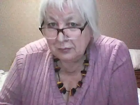 Alexia64231 online show from September 9, 2025, 2:00 am