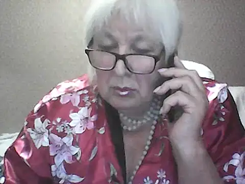 Alexia64231 online show from September 21, 2025, 3:24 pm