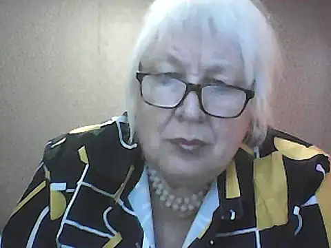 Alexia64231 online show from October 5, 2025, 4:44 am