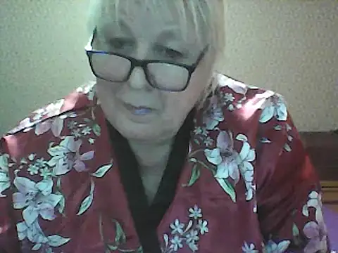 Alexia64231 online show from October 11, 2025, 12:58 pm