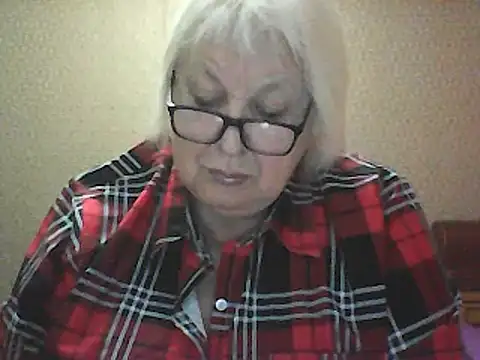 Alexia64231 online show from October 12, 2025, 1:04 am
