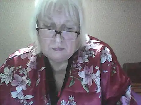 Alexia64231 online show from October 18, 2025, 5:14 pm