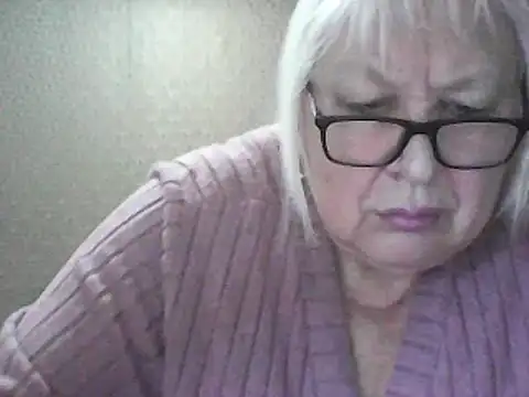 Snapshot of Alexia64231 chatting on March 23, 2026, 1:53 am Alexia64231 online show from March 23, 2026, 1:53 am