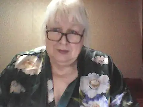 Snapshot of Alexia64231 chatting on March 26, 2026, 3:45 am Alexia64231 online show from March 26, 2026, 3:45 am