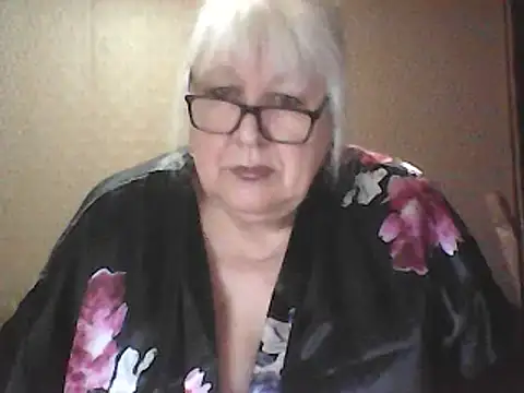 Snapshot of Alexia64231 chatting on March 30, 2026, 2:34 am Alexia64231 online show from March 30, 2026, 2:34 am