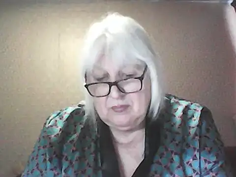 Snapshot of Alexia64231 chatting on April 9, 2026, 7:58 am Alexia64231 online show from April 9, 2026, 7:58 am