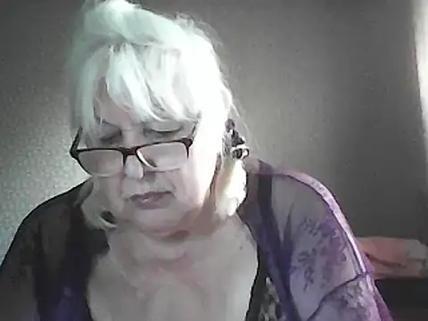 Snapshot of Alexia64231 chatting on May 21, 2026, 3:13 am Alexia64231 online show from May 21, 2026, 3:13 am