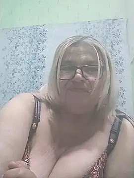 Snapshot of MargaritaSweet51 chatting on May 5, 2026, 10:29 pm MargaritaSweet51 online show from May 5, 2026, 10:29 pm