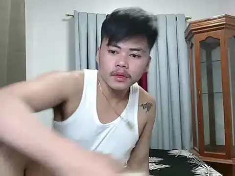 hot emman online show from October 2, 2025, 11:56 pm