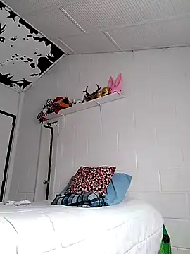 Snapshot of oxxy_jean chatting on February 24, 2026, 12:47 pm oxxy jean online show from February 24, 2026, 12:47 pm