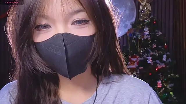      Panda      online show from December 20, 2025, 5:09 pm