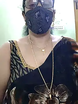 sweet-lotus online show from February 8, 2026, 8:18 am