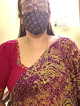 sweet-lotus online show from March 11, 2026, 5:57 am