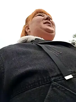 Miss tits2025 online show from October 6, 2025, 8:12 am