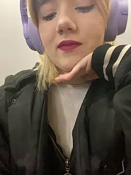 Cherry   Blossom online show from October 1, 2025, 11:05 am