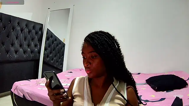 shantall ebony1 online show from November 14, 2025, 9:41 am