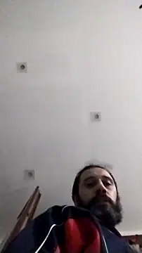 PearlingBunkbed online show from November 21, 2025, 5:06 am