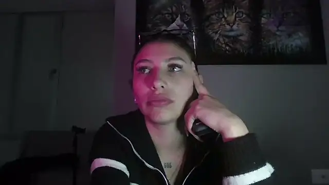 Snapshot of AriaBliss- chatting on October 10, 2025, 7:40 am AriaBliss- online show from October 10, 2025, 7:40 am