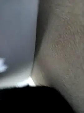 Jhonkkong online show from November 26, 2025, 3:40 am