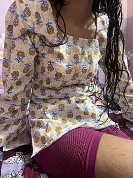 Snapshot of Sandhya_77 chatting on March 3, 2026, 5:35 am Sandhya 77 online show from March 3, 2026, 5:35 am