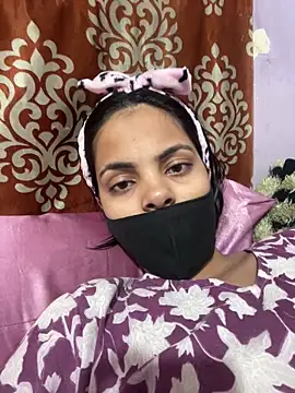 Snapshot of Sandhya_77 chatting on March 4, 2026, 6:30 am Sandhya 77 online show from March 4, 2026, 6:30 am