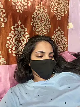 Snapshot of Sandhya_77 chatting on April 19, 2026, 7:40 am Sandhya 77 online show from April 19, 2026, 7:40 am