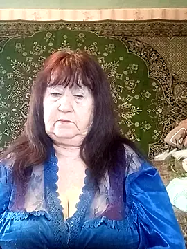 Snapshot of CrystalLime6411 chatting on March 3, 2026, 8:20 am CrystalLime6411 online show from March 3, 2026, 8:20 am