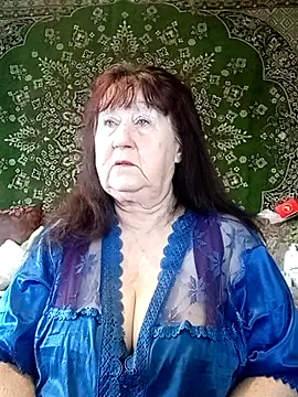 Snapshot of CrystalLime6411 chatting on March 5, 2026, 7:26 am CrystalLime6411 online show from March 5, 2026, 7:26 am