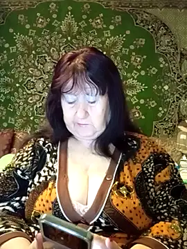 Snapshot of CrystalLime6411 chatting on March 12, 2026, 3:51 pm CrystalLime6411 online show from March 12, 2026, 3:51 pm