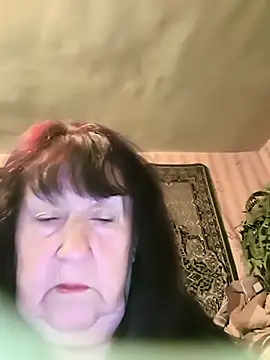 Snapshot of CrystalLime6411 chatting on March 22, 2026, 2:26 am CrystalLime6411 online show from March 22, 2026, 2:26 am