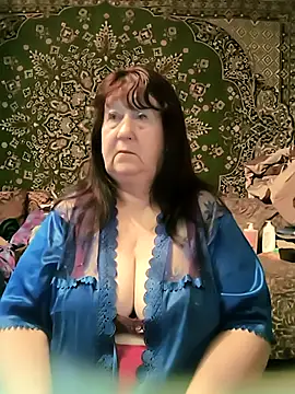 Snapshot of CrystalLime6411 chatting on March 28, 2026, 4:12 am CrystalLime6411 online show from March 28, 2026, 4:12 am