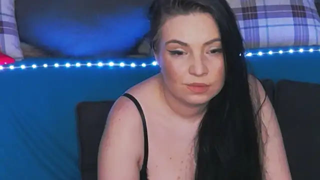 GrayLunna online show from March 21, 2026, 8:19 am