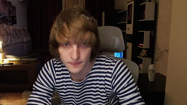 Playersuperstar online show from February 17, 2026, 5:52 pm