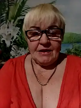 VioletSweet5566 online show from January 16, 2026, 9:30 pm