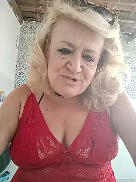 Snapshot of Belladama61 chatting on January 18, 2026, 10:30 am Belladama61 online show from January 18, 2026, 10:30 am