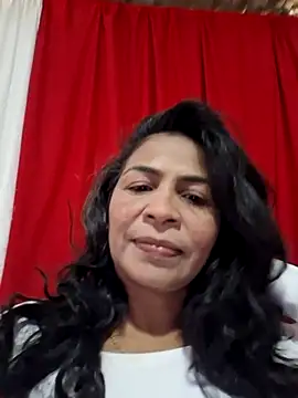 Snapshot of floresblancas chatting on May 30, 2026, 11:18 am floresblancas online show from May 30, 2026, 11:18 am
