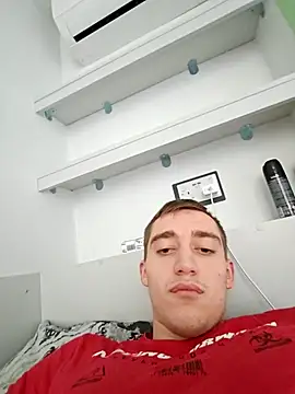 Snapshot of ASL70 chatting on October 7, 2025, 10:12 am ASL70 online show from October 7, 2025, 10:12 am